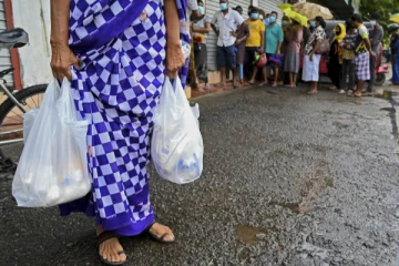 பொருளாதார நெருக்கடி ;உயிரை மாய்ந்த இளம் தந்தை