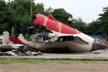 விமானி எடுத்த அந்த முடிவு... ஏர் இந்தியா விமான விபத்தில் வெளிவரும் புதிய தகவல்