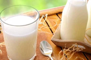 பால் விலை லிட்டருக்கு ரூ.3 உயர்வு - வாடிக்கையாளர்கள் கலக்கம்!