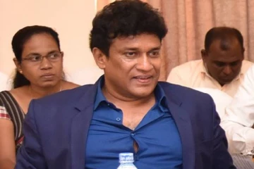 முழு இந்திய வம்சாவளி மலையக தமிழர்களும் வீட்டு பணியாளர்களும் அல்ல! மனோ கணேசன்