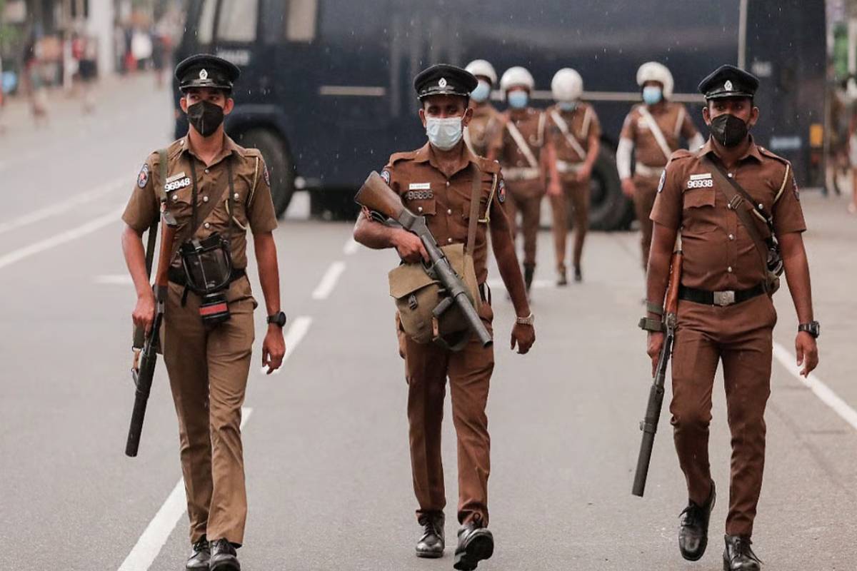 கைமாறிய 12 கோடி ரூபா! ஹரக் கட்டா விவகாரத்தில் முன்னாள் அமைச்சர் விஜயதாச ராஜபக்சவுக்கும் சிக்கல் | Former Minister Wijeyadasa Rajapaksa In Trouble
