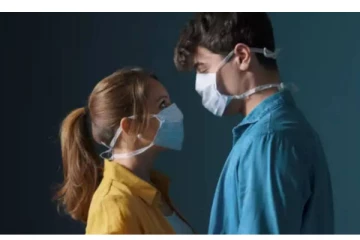 கொரோனா காலகட்டத்தில் உறவு வைத்துக் கொள்ளலாமா? கடைபிடிக்க வேண்டிய முக்கிய விஷயங்கள் இது தான்