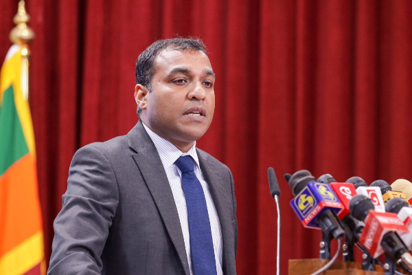 பிரபாகரனின் இருப்பு - ஆதாரங்கள் உள்ளதென்கிறது பாதுகாப்பு அமைச்சு | Evidence Death Of Ltte Leader Prabhakaran பிரபாகரனின் இருப்பு - ஆதாரங்கள் உள்ளதென்கிறது பாதுகாப்பு அமைச்சு | Evidence Death Of Ltte Leader Prabhakaran