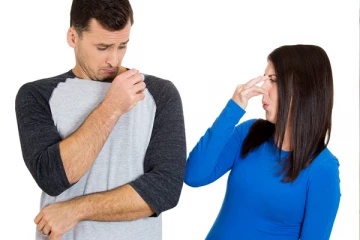 கோடையில் வியர்வை, துர்நாற்றத்தில் இருந்து தப்பிக்க வேண்டுமா?