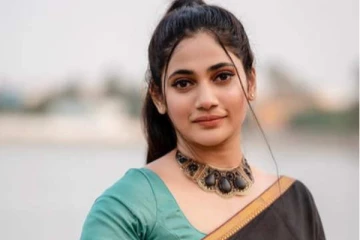 கிறிஸ்துமஸ்காக லாஸ்லியா வெளியிட்ட புகைப்படம் - நீங்களே பாருங்க...