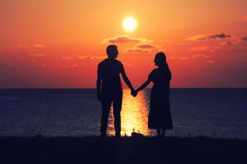 ஊர் திருவிழாவை நடத்துங்க: உயிரை மாய்த்துக்கொண்ட இளம் ஜோடி