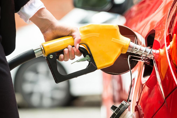 எரிபொருள் விலை 100 ரூபாவால் குறைக்கு முடியும் | Fuel Price Can Be Reduced By 100 Rupees எரிபொருள் விலை 100 ரூபாவால் குறைக்கு முடியும் | Fuel Price Can Be Reduced By 100 Rupees