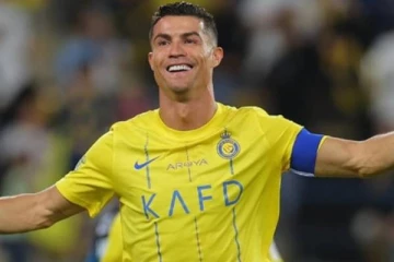 கால்பந்து வீரர் கிரிஸ்டினா ரொனால்டோ சொத்து மதிப்பு இத்தனை ஆயிரம் கோடிகளா...அடங்கப்பா