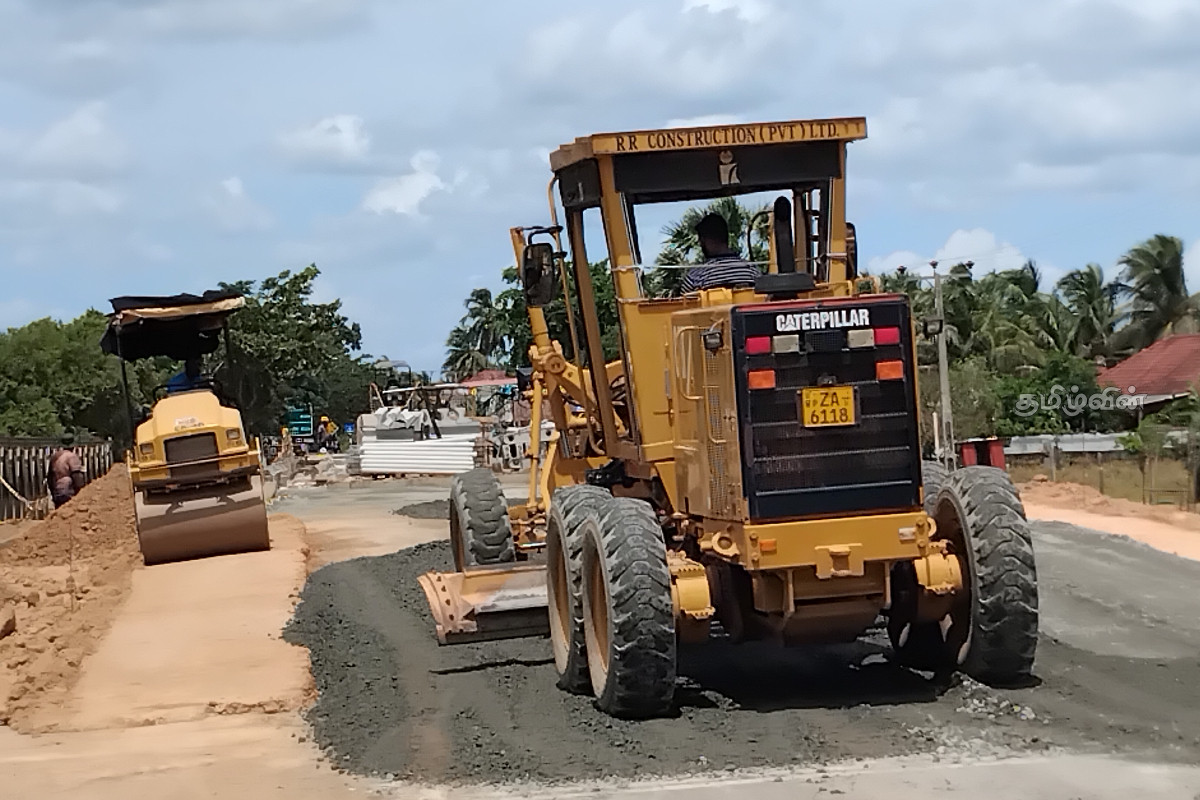 பலரது உயிரிழப்புக்கு காரணமான பரந்தன் பாலம் ! 95 விதமான பணிகள் நிறைவு | The Bridge That Caused The Loss Of Many Lives பலரது உயிரிழப்புக்கு காரணமான பரந்தன் பாலம் ! 95 விதமான பணிகள் நிறைவு | The Bridge That Caused The Loss Of Many Lives