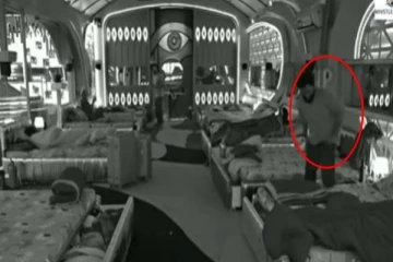 ஆயிஷாவை மேடையில் கைத்தட்டி அசிங்கப்படுத்திய போட்டியாளர்! திரைக்கு வந்த குறும்படம்