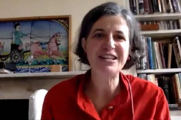 இந்தியா சென்ற லண்டன் பல்கலை பேராசிரியை நாடுகடத்தல்: பின்னணி