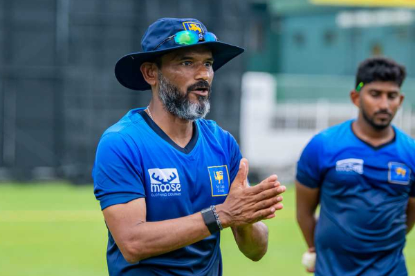 இலங்கை கிரிக்கெட் அணியின் பீல்டிங் பயிற்சியாளரான முன்னாள் இந்திய வீரர் | R Sridhar Appointed As Srilanka Fielding Coach இலங்கை கிரிக்கெட் அணியின் பீல்டிங் பயிற்சியாளரான முன்னாள் இந்திய வீரர் | R Sridhar Appointed As Srilanka Fielding Coach