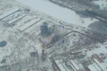 முற்றுகையிடப்பட்டுள்ள உக்ரைனின் துறைமுக நகரம்: தொடரும் தாக்குதலால் சிதையும் மரியுபோல்