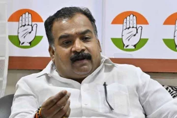 அச்சமில்லை அச்சமில்லை.. பாரதியார் வரிகளை பதிவிட்ட காங்கிரஸ் எம்பி