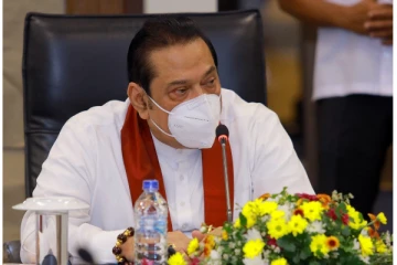 “12,000 குடும்பங்களை உடனடியாக வெளியேற்றுங்கள்” அதிகாரிகளுக்கு மகிந்த அவசர உத்தரவு (காணொளி)