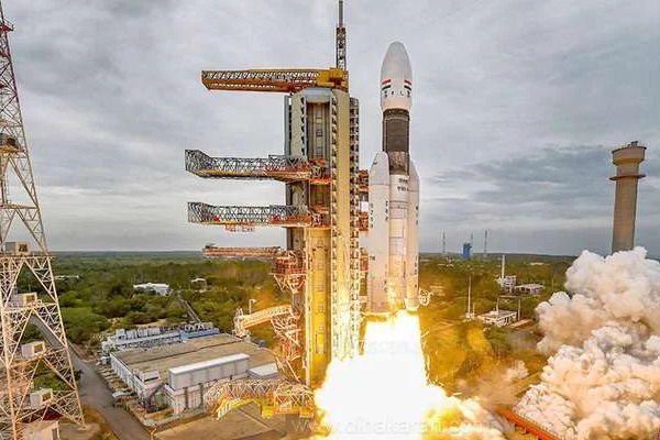 நிலவை நெருங்கும் சந்திராயன்-3 | Chandrayaan 3 Approaches The Moon