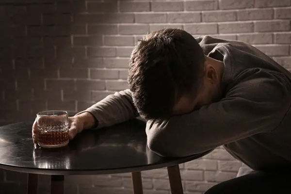 40 சதவீதமான பதின்ம வயதினரே மனநல நோயினால் பாதிப்பு! | 40 Percent Of Teenagers Suffer From Mental Illness