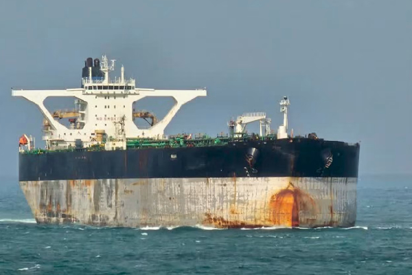 அமெரிக்கப் படைகளிடமிருந்து கப்பலொன்றை பாதுகாக்க புறப்பட்ட ரஷ்ய படைகள் | Russia Moves To Protect Oil Tanker From Us அமெரிக்கப் படைகளிடமிருந்து கப்பலொன்றை பாதுகாக்க புறப்பட்ட ரஷ்ய படைகள் | Russia Moves To Protect Oil Tanker From Us