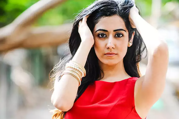 அனிருத்தை கல்யாணம் செய்ய ஆசைப்படும் இளம் நடிகை.. அட, இவரா | Jonita Said Answer For Marriage With Anirudh