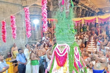 திருச்செந்தூரில் மாசி திருவிழா கொடியேற்றத்துடன் தொடங்கியது
