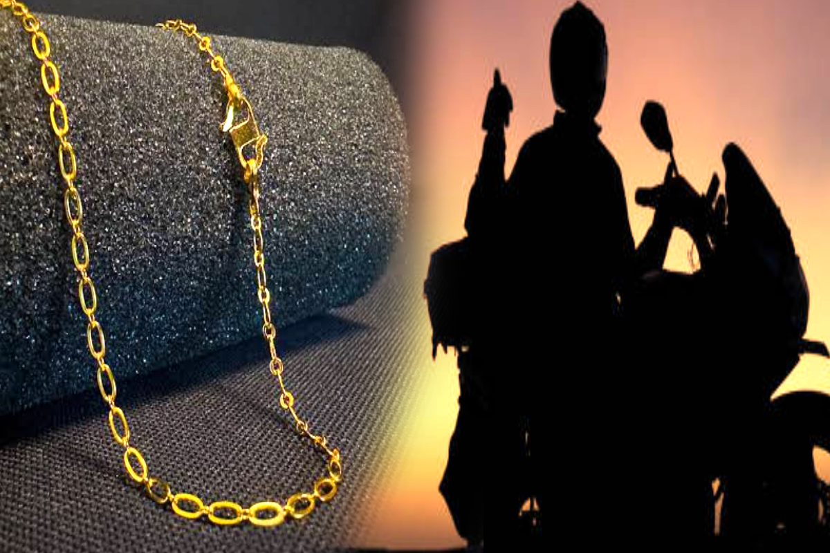 வீதியில் சென்ற பெண்களை அச்சுறுத்திய இளைஞர்கள் - தங்கச் சங்கிலியால் ஏற்பட்ட ஆபத்து | Robbery Incident In Batticaloa வீதியில் சென்ற பெண்களை அச்சுறுத்திய இளைஞர்கள் - தங்கச் சங்கிலியால் ஏற்பட்ட ஆபத்து | Robbery Incident In Batticaloa