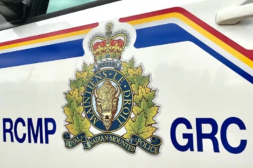 கனடாவில் இடம்பெற்ற வாகன விபத்தில் இரண்டு பேர் பலி