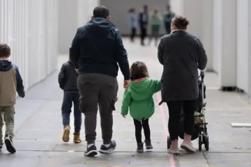 ஜேர்மனியில் புலம்பெயர்தலுக்கு எதிரான இரண்டு மசோதாக்கள் நிறைவேற்றம்