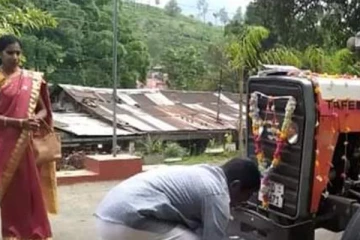 39 වසරකට පසුව කසල ටැක්ටර් රථයේ රියැදුරු සේවයෙන් විශ්‍රාම ගිය අයුරු