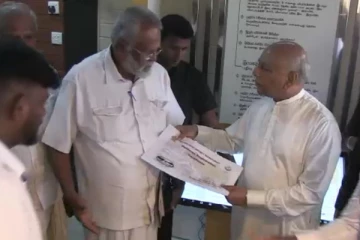 கிளிநொச்சியில் பிரதமரால் வியாபார நிலையம் திறந்து வைப்பு