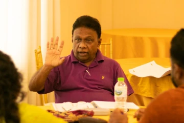 அரசின் அராஜக நடவடிக்கைகளுக்கு எதிராக ஒன்றிணைவோம்: டலஸ் அழைப்பு