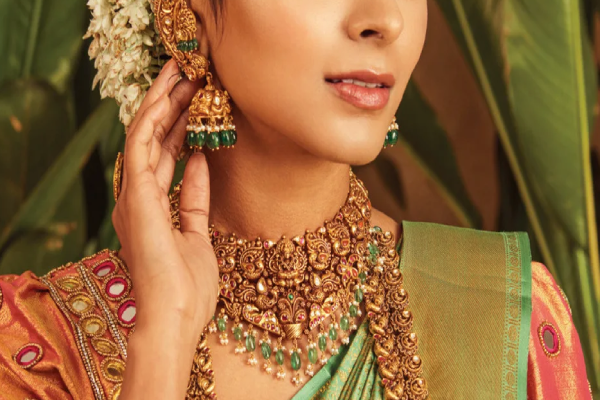 தங்கத்தை எங்கு எந்த நாளில் அணிந்தால் நல்ல பலன் கிடைக்கும்? | Where Which Day Wearing Gold Bring Good Results
