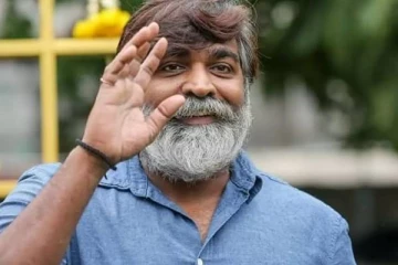 நடிகர் விஜய் சேதுபதி தனது மகன், மகளுடன் எடுத்த இந்த அழகிய போட்டோவை பார்த்தீர்களா?