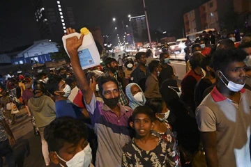 போராட்டங்களை கட்டுப்படுத்த இலங்கையில் 36 மணி நேரம் ஊரடங்கு அமல்..!