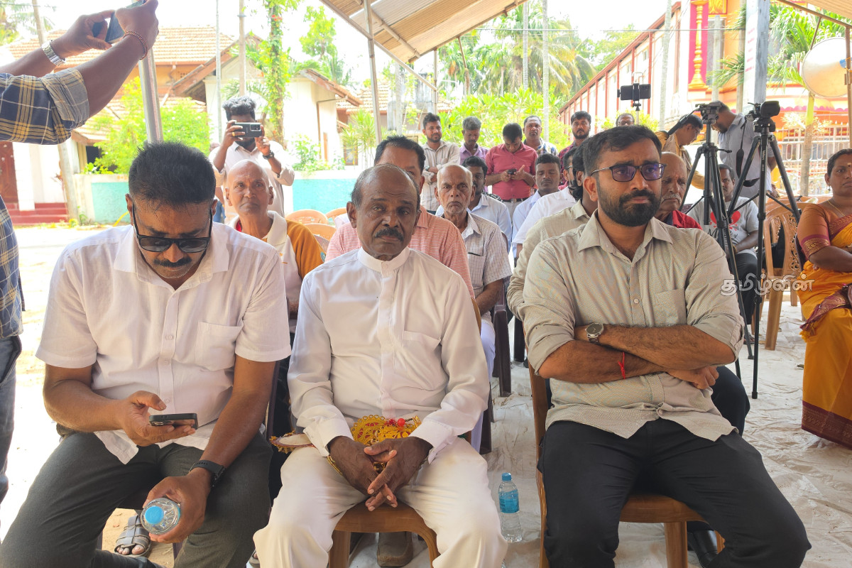 யாழில் கற்பக பிள்ளையார் கோவில் வீதி மக்கள் பாவணைக்கு திறந்து வைப்பு | Karpaga Pillayar Temple Road In Jaffna யாழில் கற்பக பிள்ளையார் கோவில் வீதி மக்கள் பாவணைக்கு திறந்து வைப்பு | Karpaga Pillayar Temple Road In Jaffna