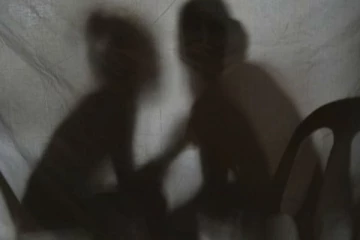 கணவரை விட்டுவிட்டு மாமனாருடன் ஓடிய பெண் - குழந்தைக்கு நேர்ந்த கொடுமை!