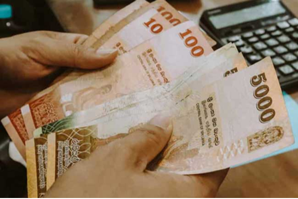 வங்கிக் கணக்குகளில் வைப்பிலிடப்பட்டுள்ள பணம் - வெளிவந்துள்ள அறிவிப்பு | Ashwesuma Senior Citizens Payment Banks வங்கிக் கணக்குகளில் வைப்பிலிடப்பட்டுள்ள பணம் - வெளிவந்துள்ள அறிவிப்பு | Ashwesuma Senior Citizens Payment Banks