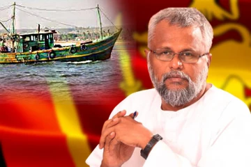 கடற்தொழிலாளர்களை சாகடிக்கும் புதிய சட்டம்: டக்ளஸ் மீது குற்றச்சாட்டு