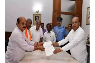 பெரும்பான்மையுடன் ஆட்சி அமைக்கிறது காங்கிரஸ் - பதவியை ராஜினாமா செய்த பொம்மை..!