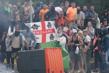 புகலிடக்கோரிக்கையாளர்களுக்கு அவசர பாதுகாப்பு தேவை: அகதிகள் அமைப்புகள் கோரிக்கை