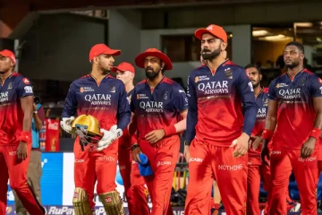 18 வருட ஐபிஎல் வரலாற்றில் எந்த அணியும் செய்யாத சாதனையை படைத்த RCB