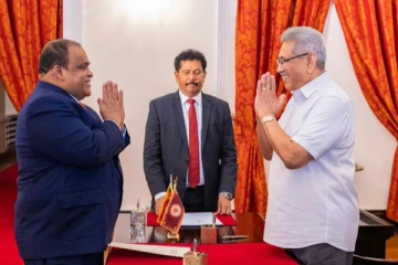 தம்மிக பெரேரா அமைச்சராக பதவிப்பிரமாணம்