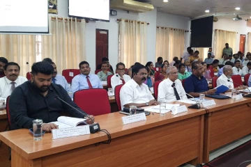 புலம்பெயர் முதலீடுகளை தடுக்க முனையும் தமிழ் அரசியல் பிரதிநிதிகள்