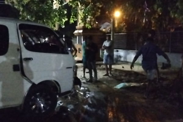 மட்டக்களப்பில் இரவில் நேர்ந்த அனர்த்தம்; சாரதிக்கு நேர்ந்த கதி | Night Accident In Batticaloa