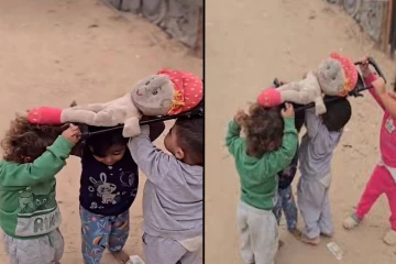 பொம்மைக்கு இறுதி சடங்கு ; குழந்தைகள் மனதில் பதிந்த போரின் கொடுமை