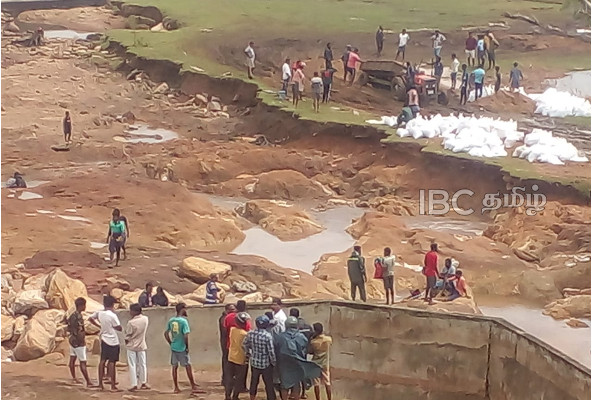 முத்துஐயன்கட்டு குள அணையின் கீழ் பகுதி மக்களுக்கு முக்கிய தகவல் | Fake News Damage At Muthu Aiyan Kattu Lake Dam முத்துஐயன்கட்டு குள அணையின் கீழ் பகுதி மக்களுக்கு முக்கிய தகவல் | Fake News Damage At Muthu Aiyan Kattu Lake Dam