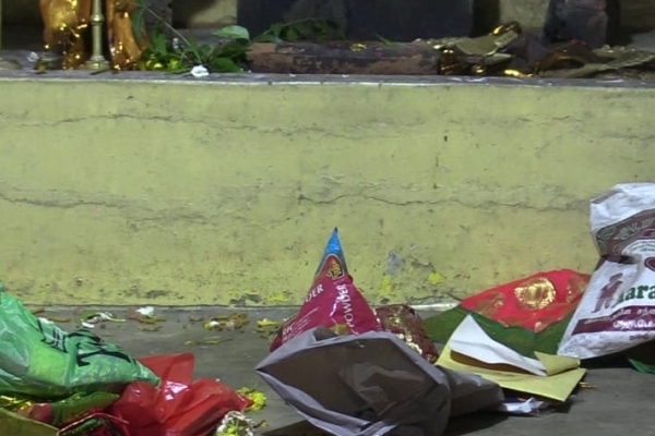 யாழ் பிரபல ஆலயத்தில் கொள்ளையர்கள் கைவரிசை!(Photos) | Robbers Lined Up In Jaffa S Famous Temple