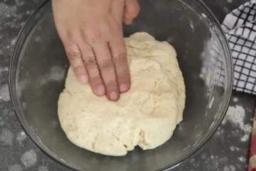 வாய்வு தொல்லையை அடித்து விரட்டும் பூண்டு ரொட்டி!