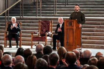 கௌரவ விருந்தினராக உக்ரேன் அதிபருக்கு அழைப்பு!