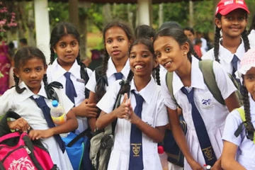 மாணவர்கள் மத்தியில் கொரோனா அதிகரிப்பு! மாணவர் எண்ணிக்கையை வரையறுக்க கோரிக்கை!