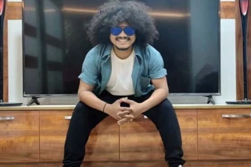 குக் வித் கோமாளி புகழுக்கு அடித்த அதிர்ஷ்டம்: வெறும் 6 மணி நேரத்தில் இத்தனை லட்சமா?